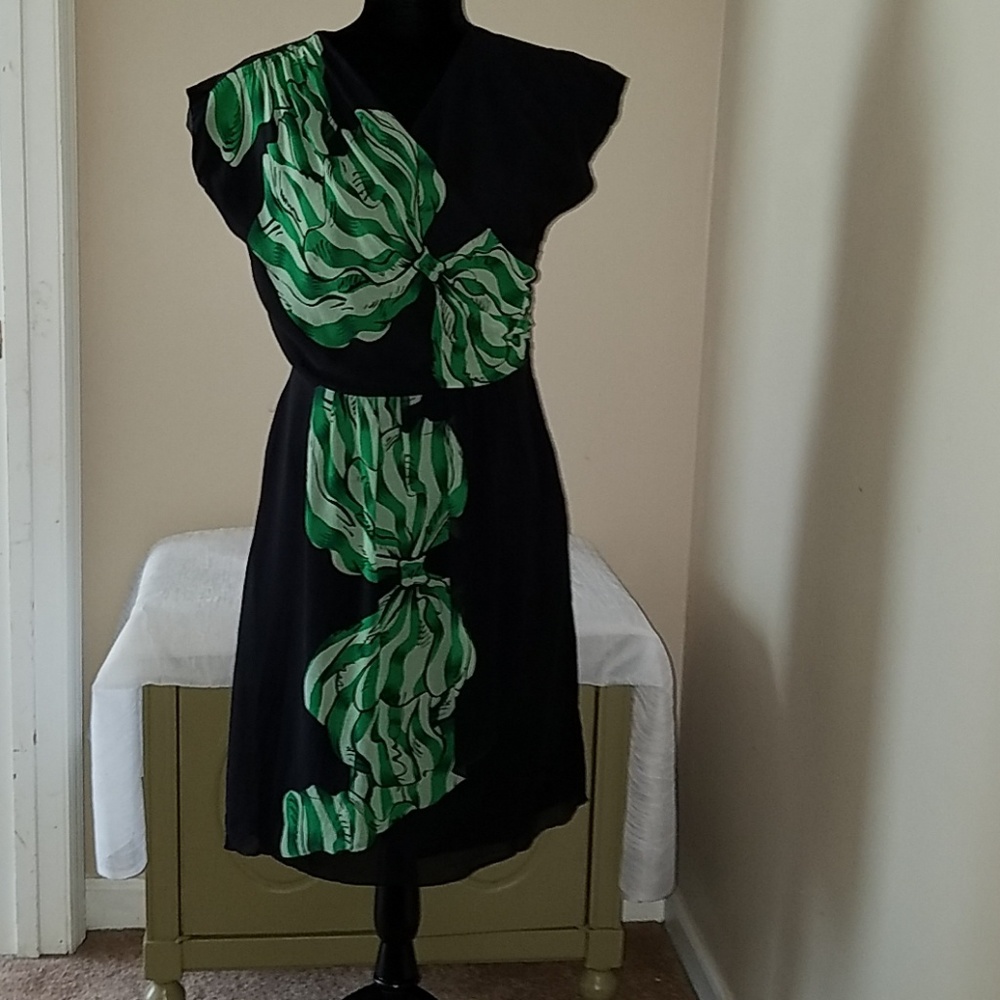 Anna Sui NWOT Black V Neck Dress